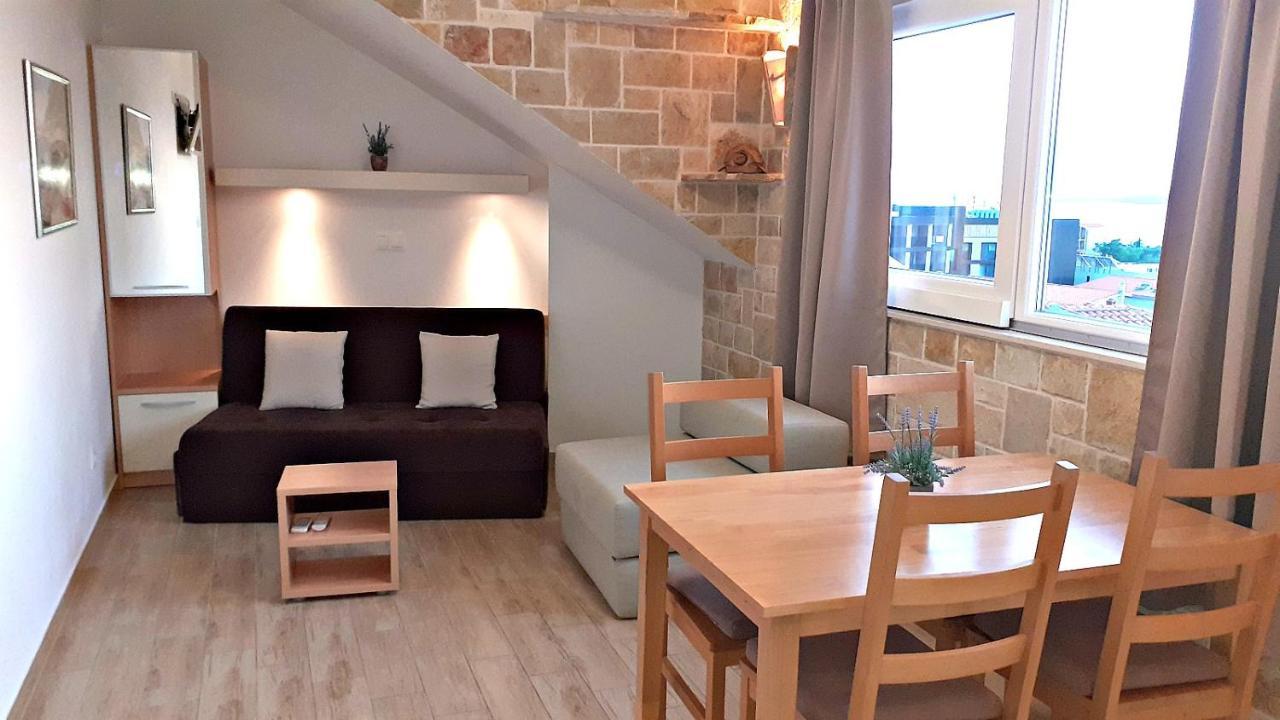 Apartments Villa Bonaca Baška Voda Kamer foto