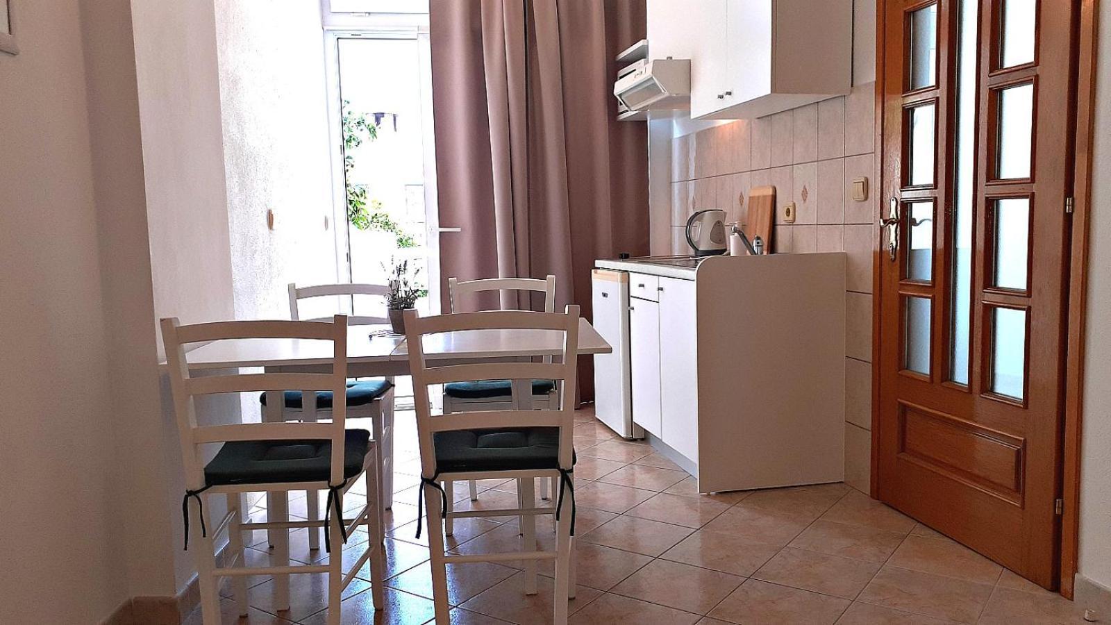 Apartments Villa Bonaca Baška Voda Kamer foto