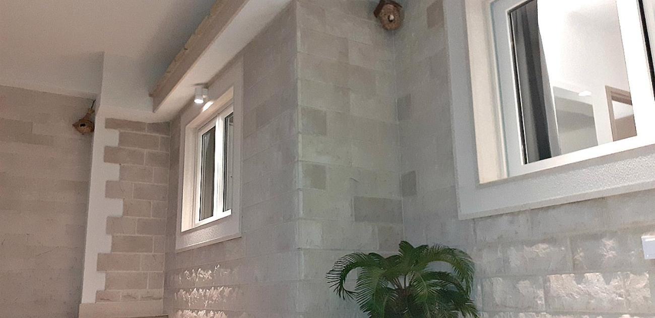 Apartments Villa Bonaca Baška Voda Kamer foto