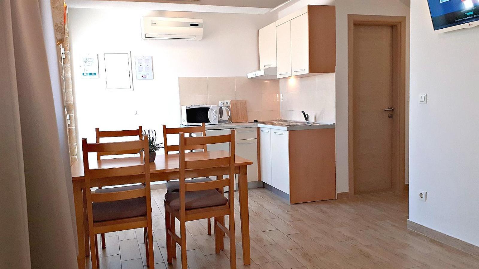 Apartments Villa Bonaca Baška Voda Kamer foto