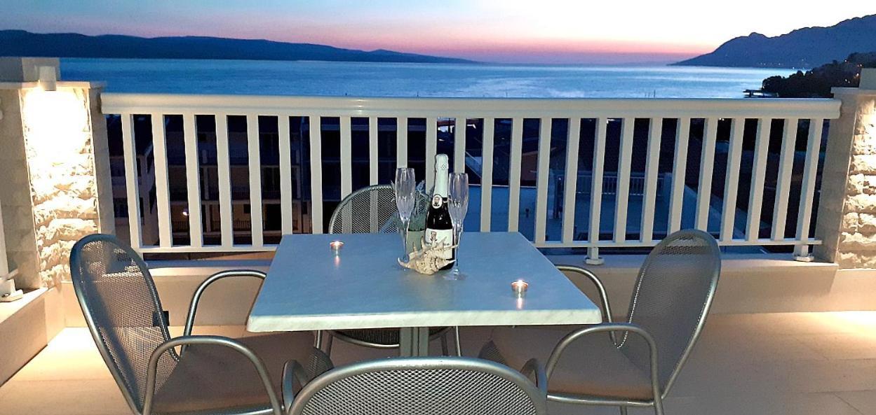 Apartments Villa Bonaca Baška Voda Kamer foto