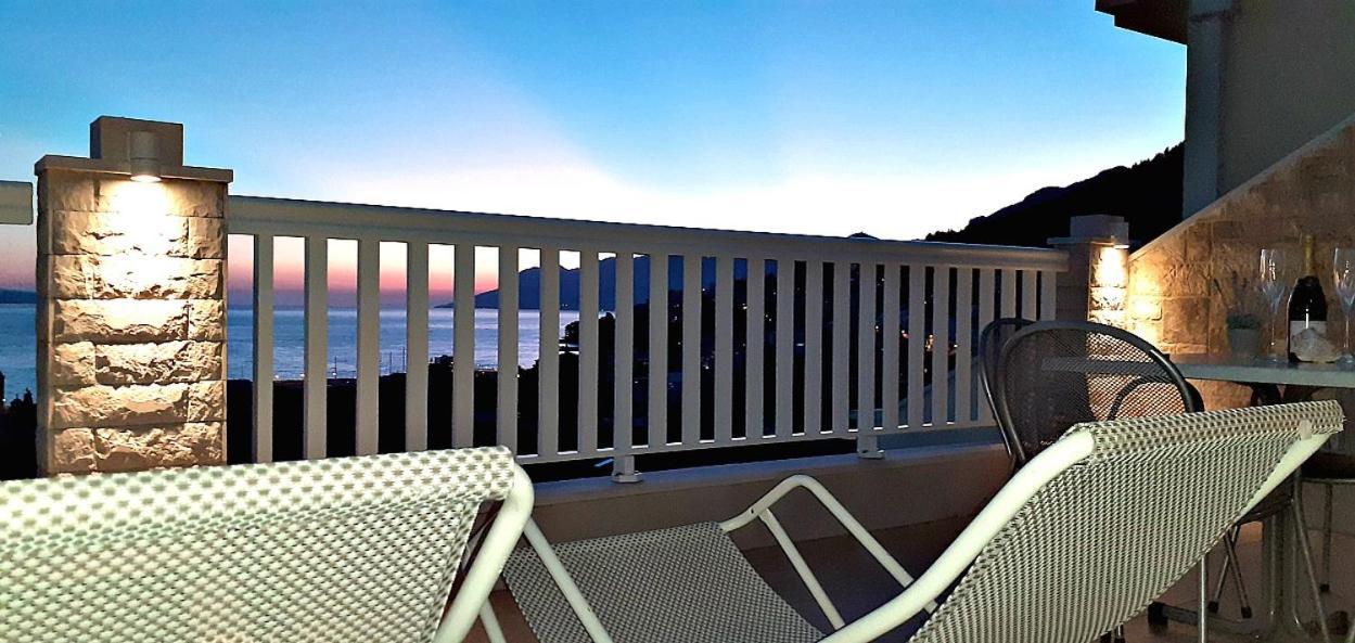 Apartments Villa Bonaca Baška Voda Kamer foto