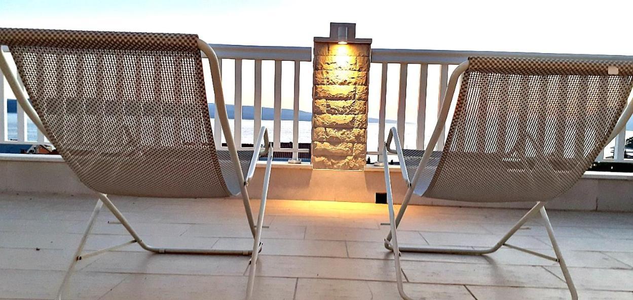 Apartments Villa Bonaca Baška Voda Kamer foto